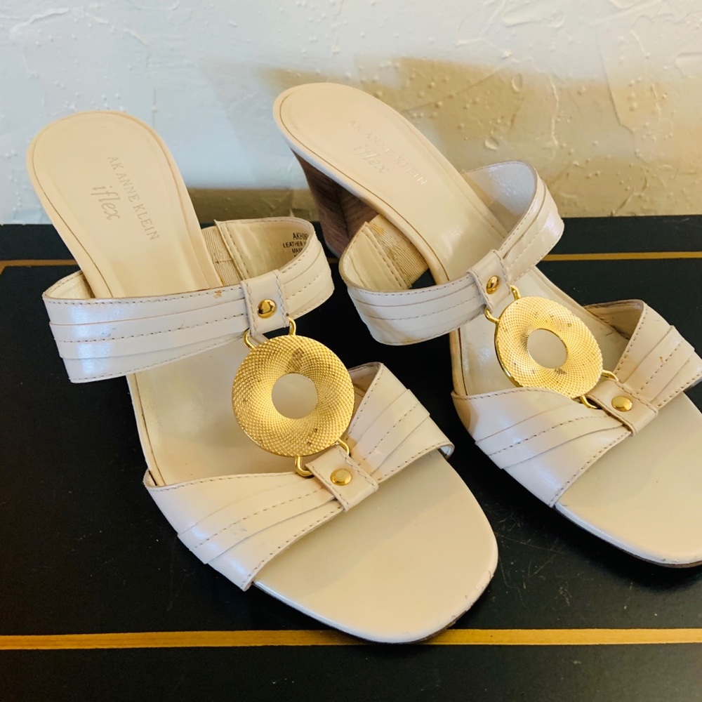 Anne Klein heels